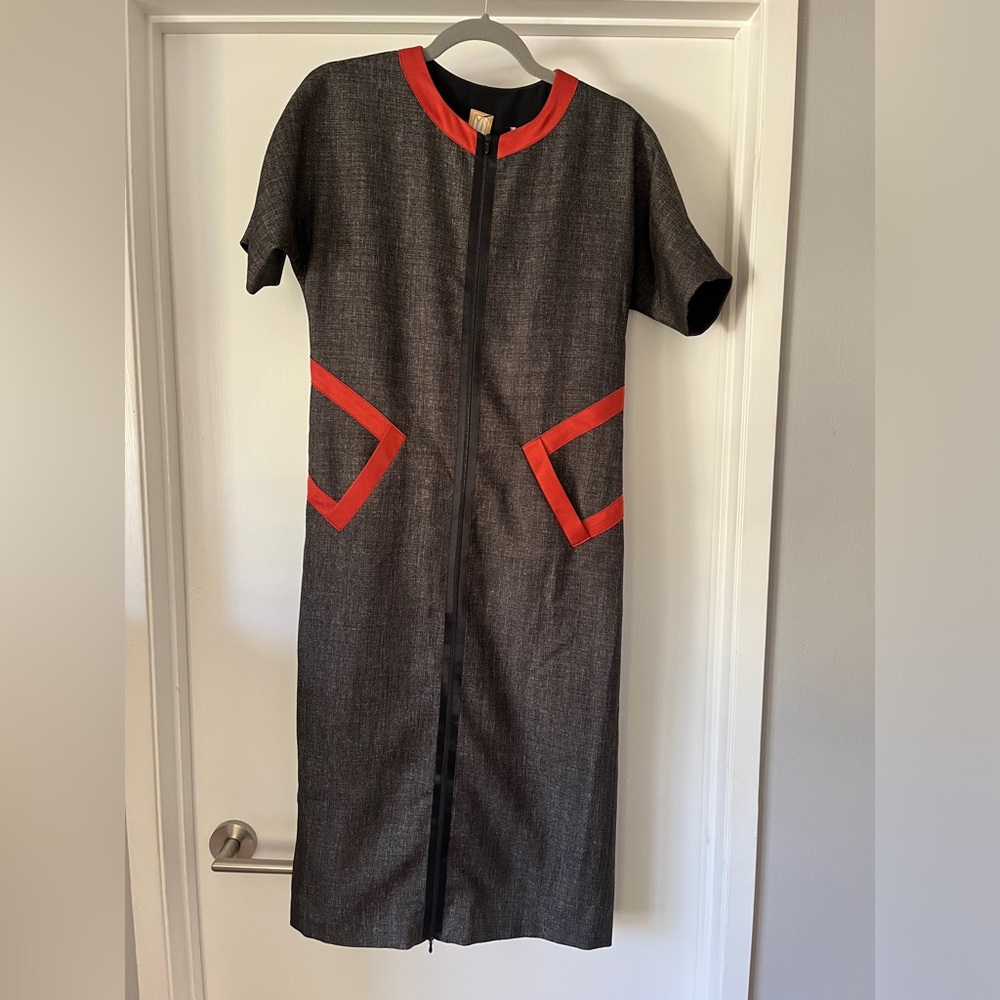 Lyn Devon, M or S, graphic midi zipper dress, lined, front pockets